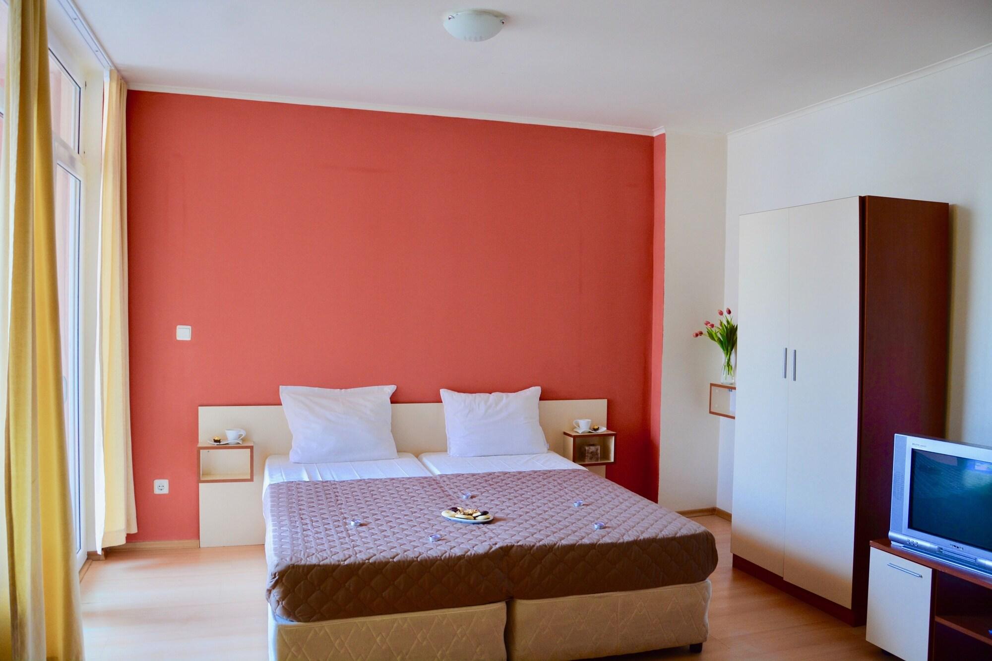 Rainbow 2 Holiday Complex Sunny Beach Buitenkant foto